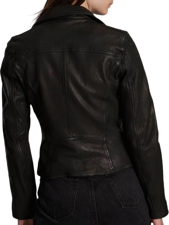 Fashionable Black Leather Jacket
