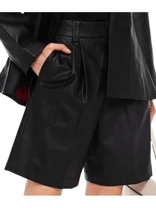 Bermuda Style Black Leather Short