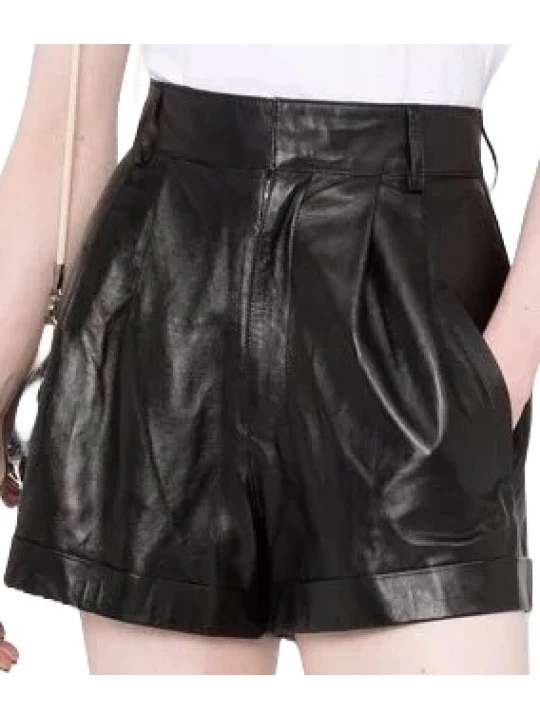 Black Leather Short With Two Diagonal Pockets