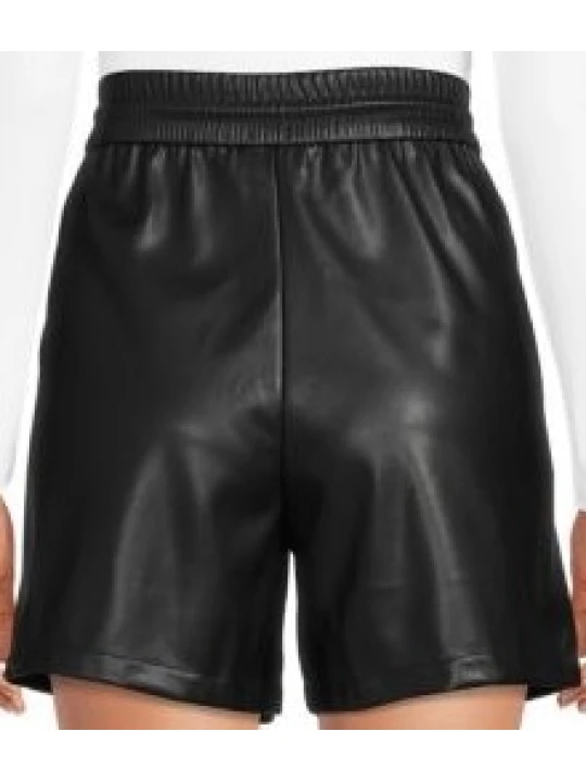 Classic Black Leather Short For Lady Classic Black Leather Short For Lady