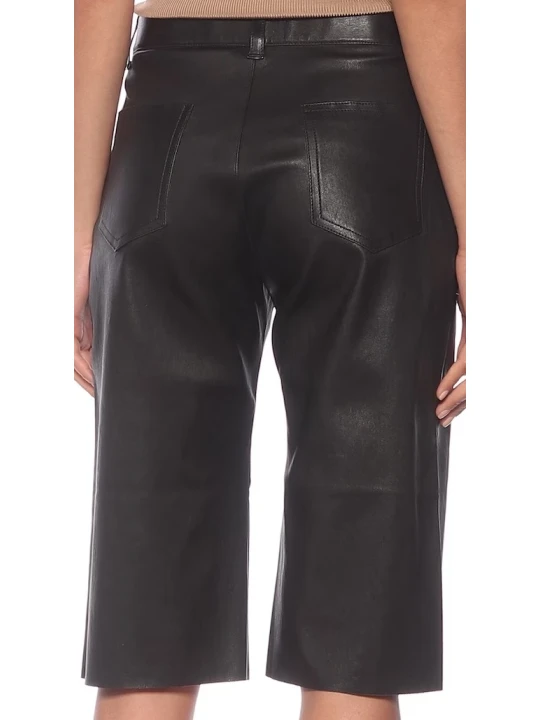 Lamb Bermuda Shorts In Leather