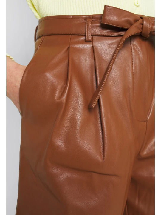Women Dashing Real Lambskin Brown Leather Shorts