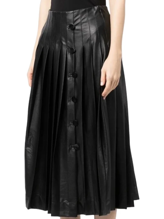 Leather Pleated Long Skirt Black