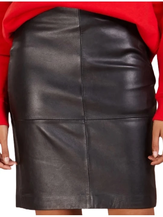 Short Black Leather Skirt